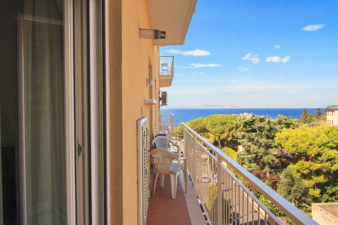 Cafiero Flat Appartement Sorrento Buitenkant foto